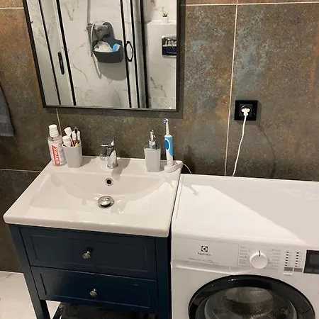 Apartament Arsenal City Center *